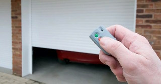 Купить автоматику для рулонных ворот Североморск, цена от 2759 руб.